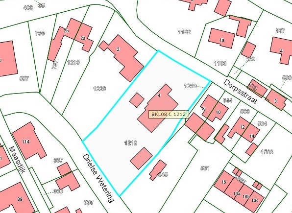 Kadastrale kaart van 2015 met lichtblauw omlijnd het perceel aan de Dorpsstraat 4 te Aalst