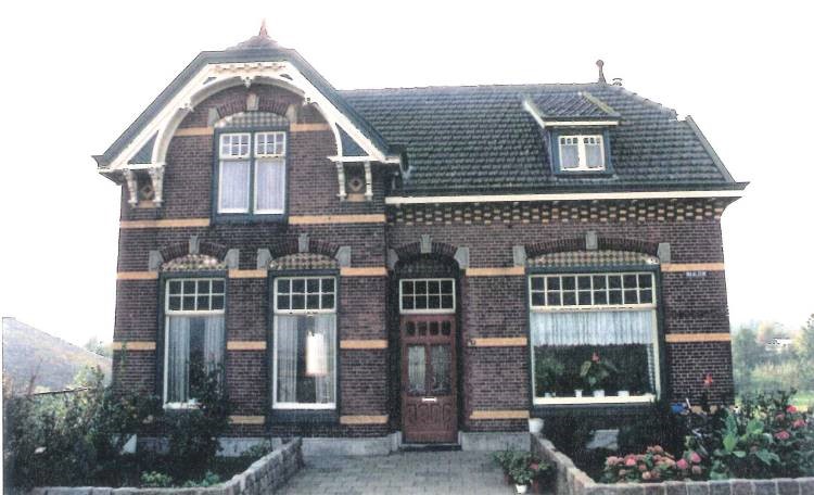 Foto van voorkant woonhuis Waaldijk 101 te Brakel