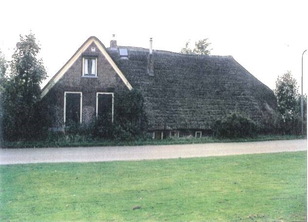 Foto van voorkant boerderij aan de Waaldijk 147 te Brakel