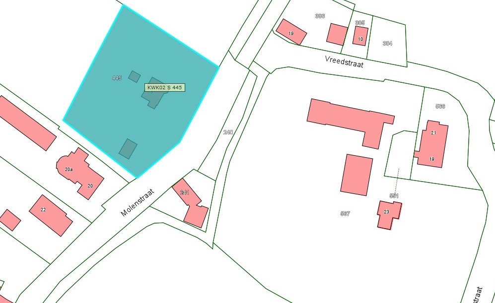 Kadastrale kaart van 2015 met in lichtblauw i ngekleurd het perceel van Molenstraat 18 te Bruchem