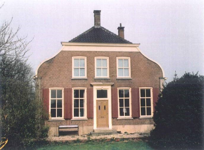 Foto van voorkant woning aan de Peperstraat 30 in Bruchem