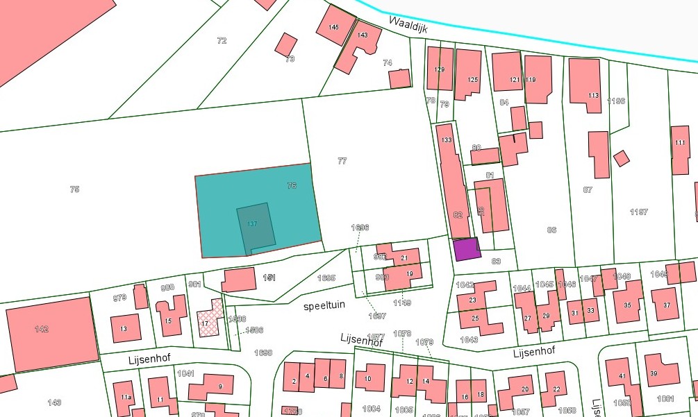 Kadastrale kaart van 2015 met in lichtblauw ingetekend het perceel van de Waaldijk 137 te Brakel