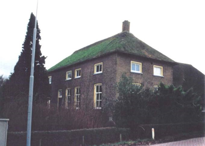 Foto van voorkant woonhuis Beemstraat 28 in Gameren