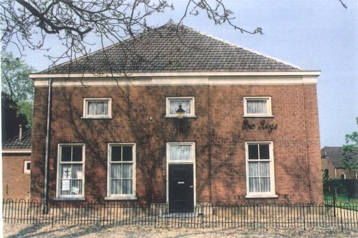 Foto van voorkant woonhuis aan Aalderwijksestraat 14 in Kerkwijk