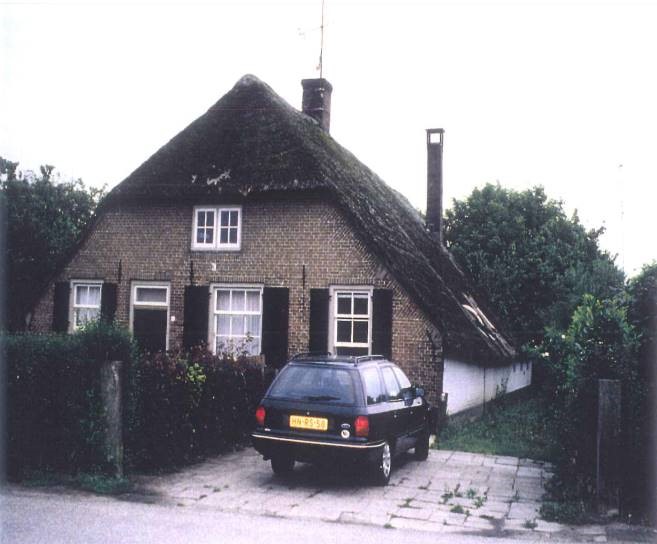 Foto van voorkant woning aan Kruisstraat 1 in Kerkwijk