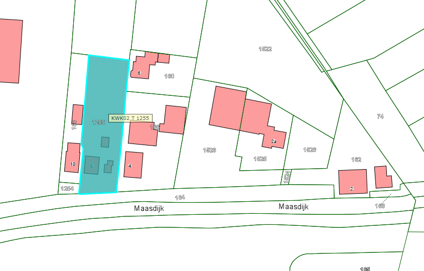 Kadastrale kaart van 2015 van perceel Maasdijk 8 in Nederhemert