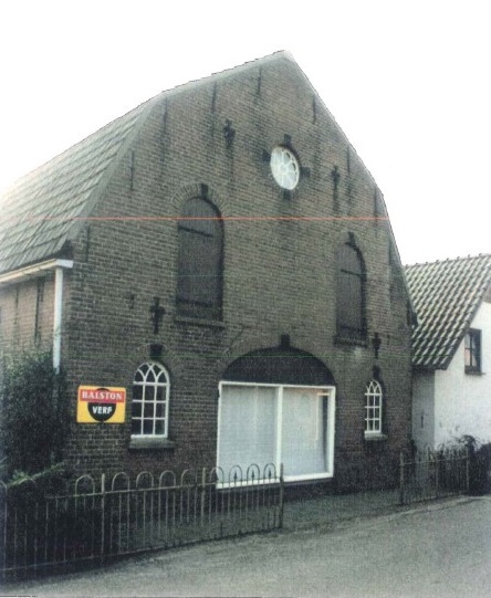 Foto van voorkant woonhuis Maasdijk 17a in Poederoijen