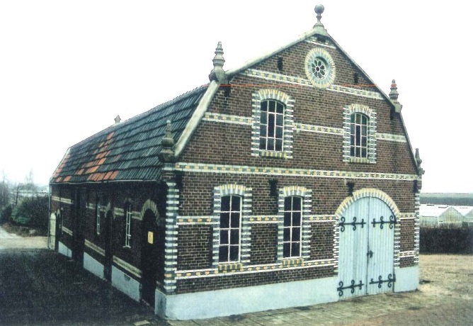 Foto van voorkant woonhuis Maasdijk 32a in Poederoijen
