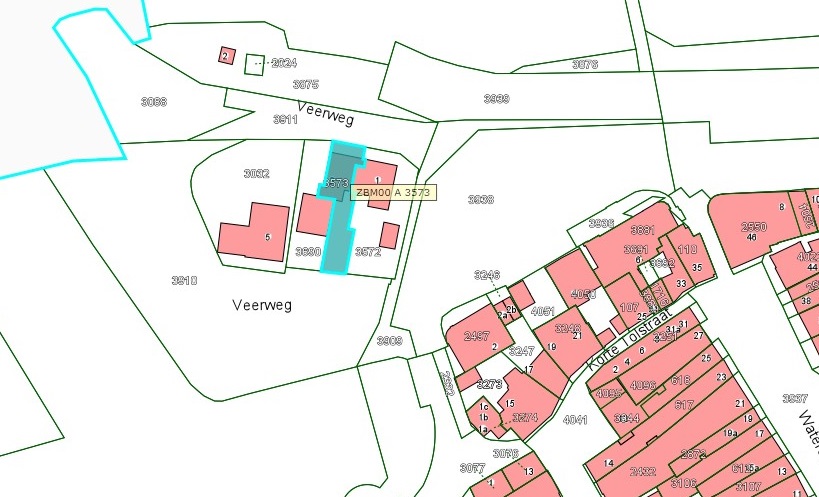 Kadastrale kaart van 2015 van ingetekende perceel aan de Veerweg 3 in Zaltbommel